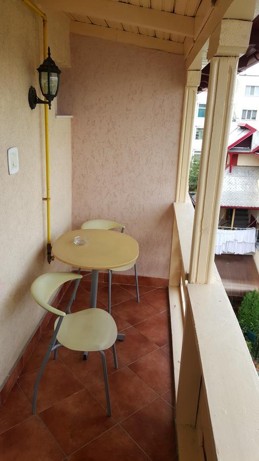 Pensiune Restaurant Avangarde Πιτέστι Εξωτερικό φωτογραφία